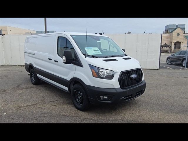 2023 Ford Transit Base