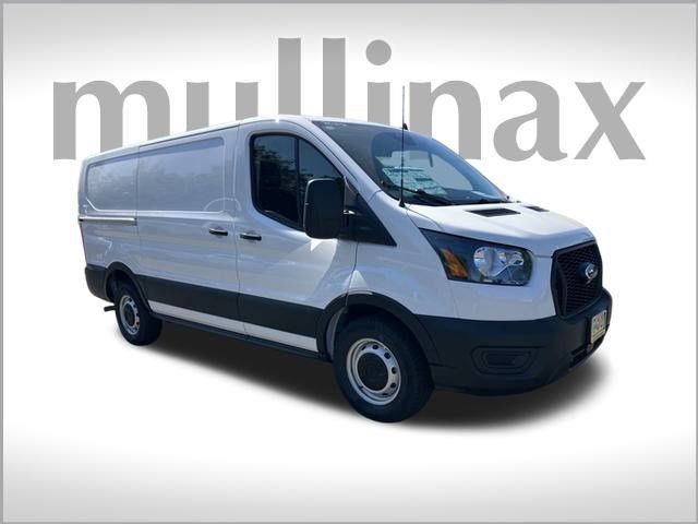 2023 Ford Transit Base