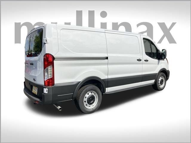 2023 Ford Transit Base