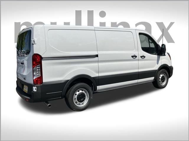 2023 Ford Transit Base