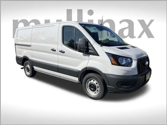 2023 Ford Transit Base