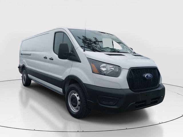 2023 Ford Transit Base