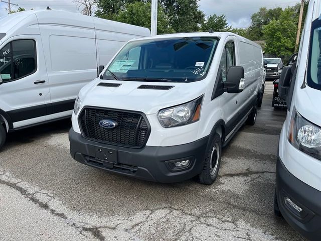 2023 Ford Transit Base