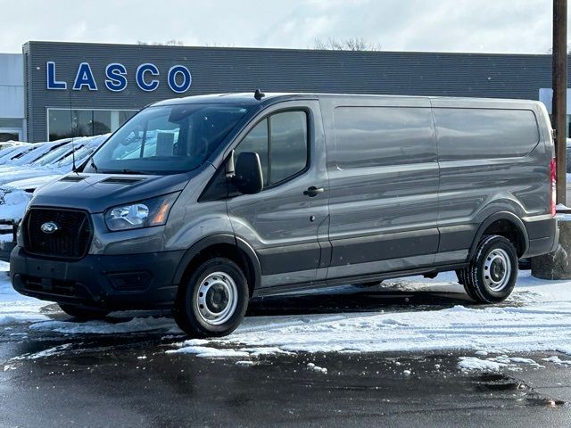 2023 Ford Transit Base