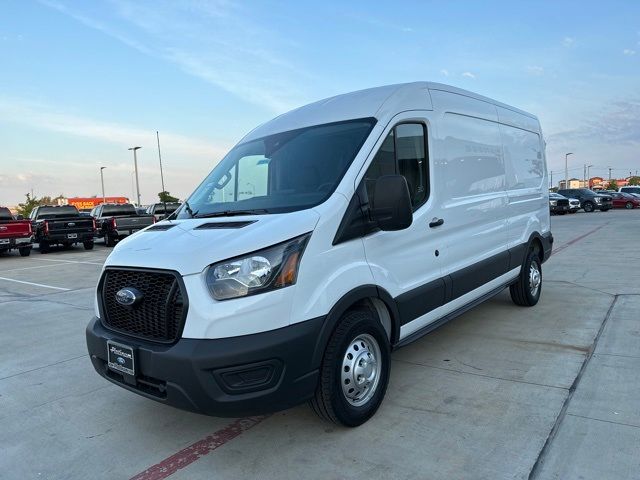 2023 Ford Transit Base