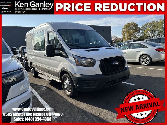 2023 Ford Transit Base