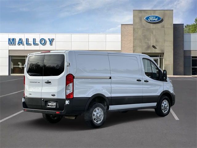 2023 Ford Transit Base