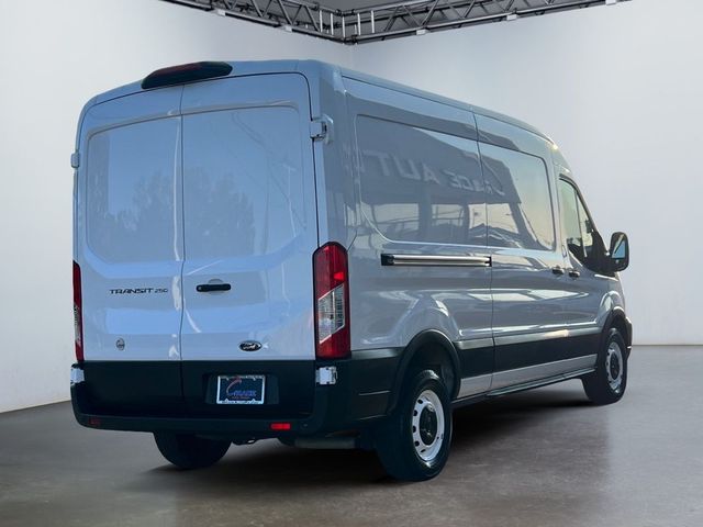 2023 Ford Transit Base