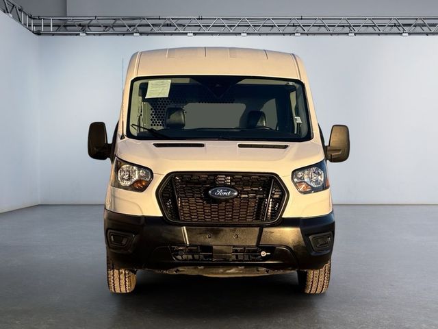 2023 Ford Transit Base