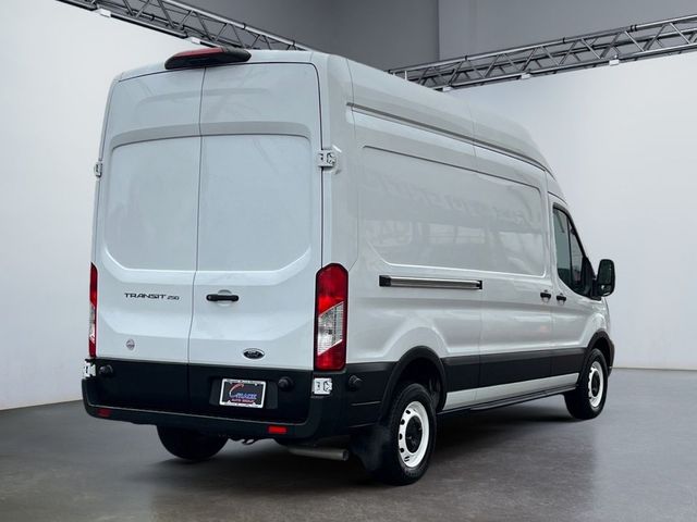 2023 Ford Transit Base