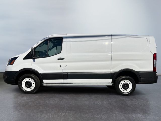 2023 Ford Transit Base