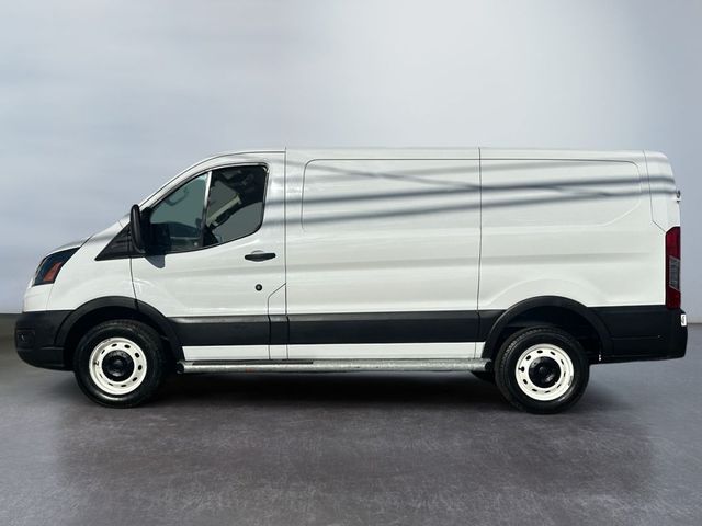 2023 Ford Transit Base