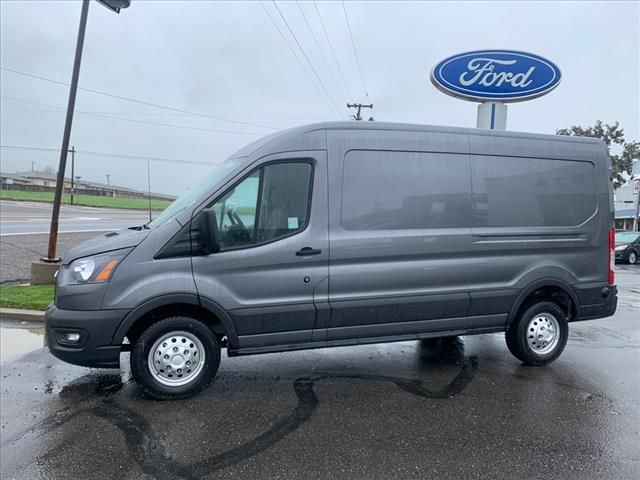 2023 Ford Transit Base