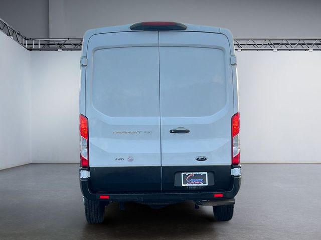 2023 Ford Transit Base