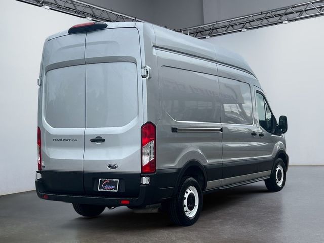 2023 Ford Transit Base