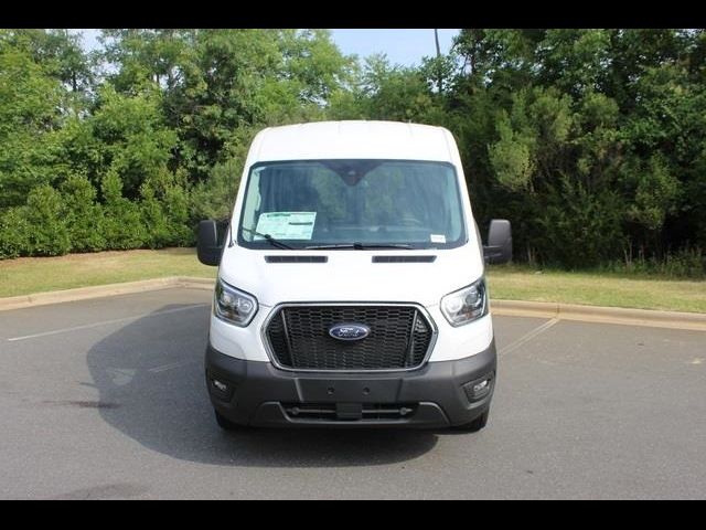 2023 Ford Transit Base