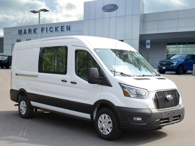 2023 Ford Transit Base