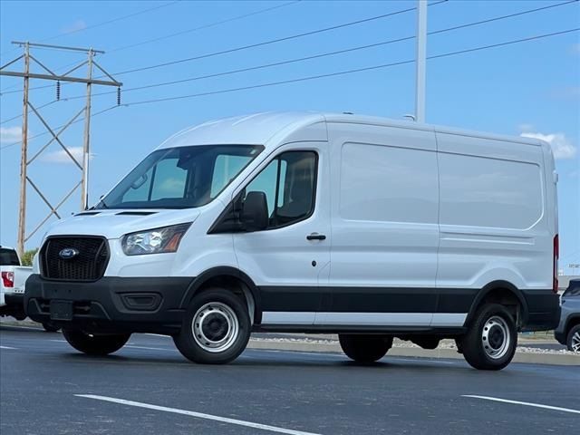 2023 Ford Transit Base