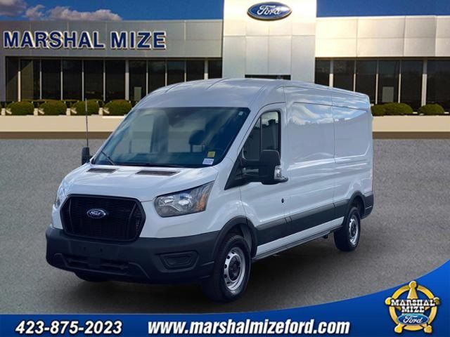 2023 Ford Transit Base