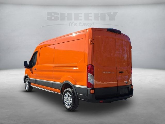 2023 Ford Transit Base