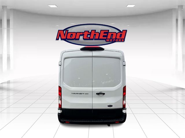 2023 Ford Transit Base