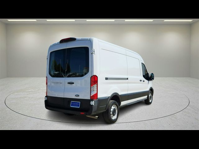 2023 Ford Transit Base