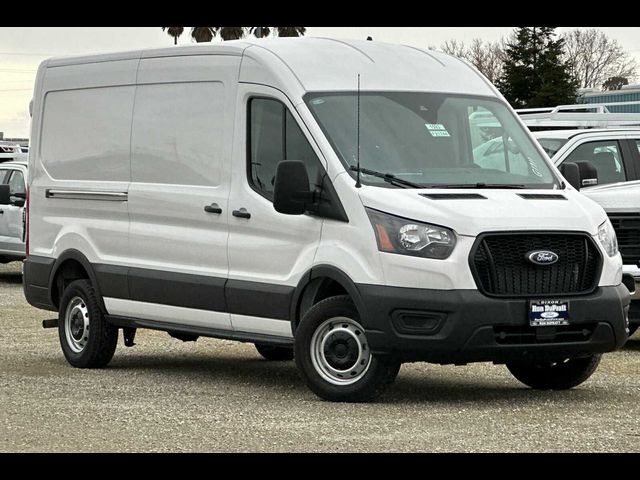 2023 Ford Transit Base