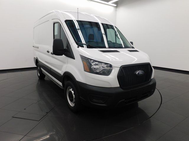 2023 Ford Transit Base