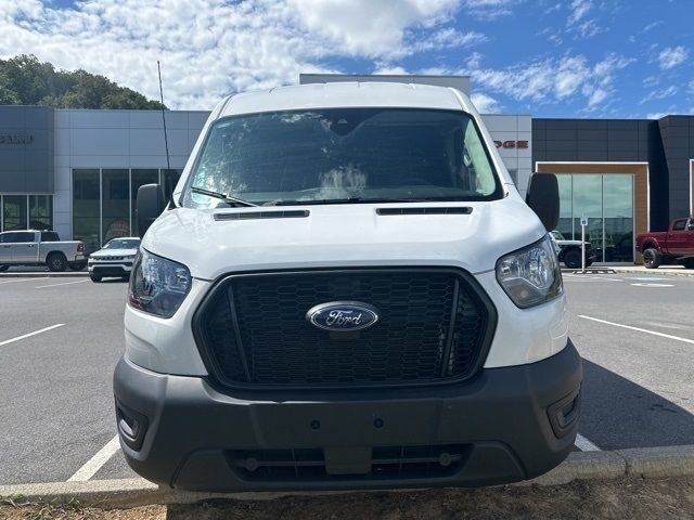 2023 Ford Transit Base