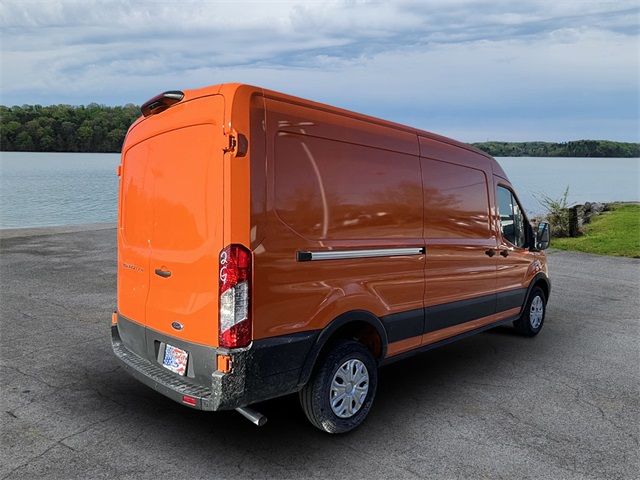 2023 Ford Transit Base