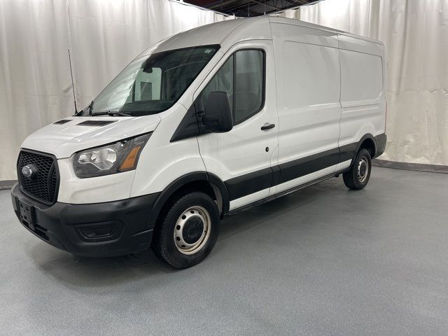 2023 Ford Transit Base