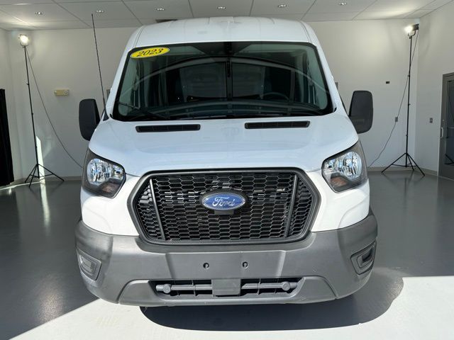 2023 Ford Transit Base