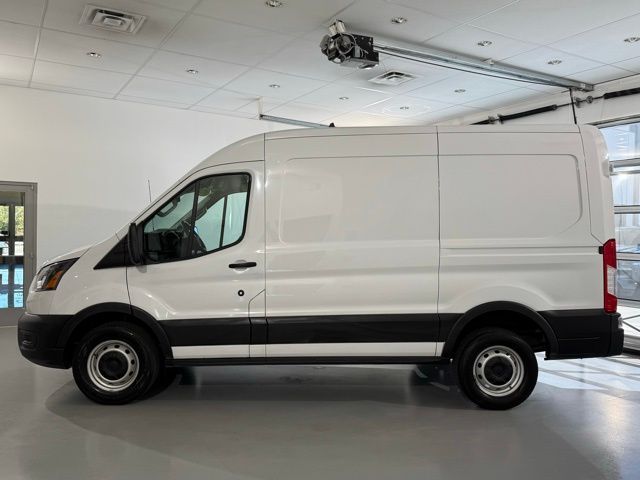 2023 Ford Transit Base