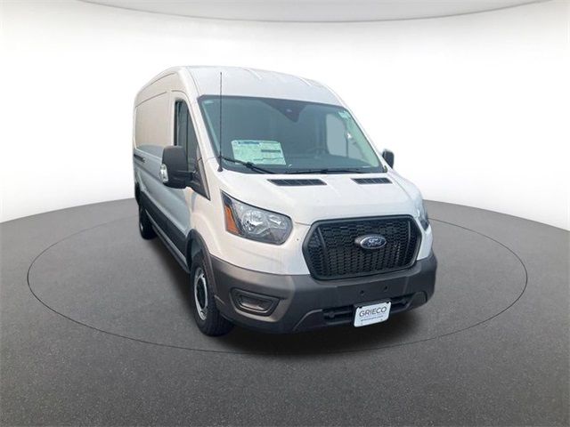 2023 Ford Transit Base