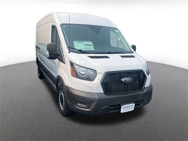 2023 Ford Transit Base