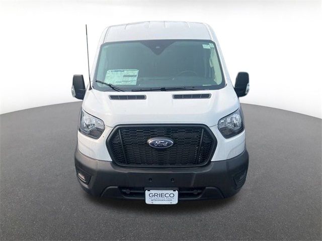 2023 Ford Transit Base