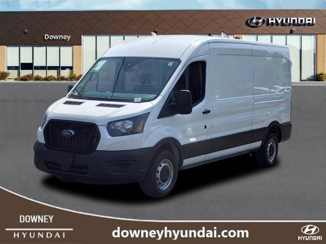 2023 Ford Transit Base