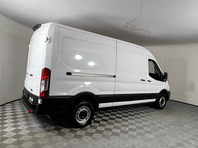 2023 Ford Transit Base