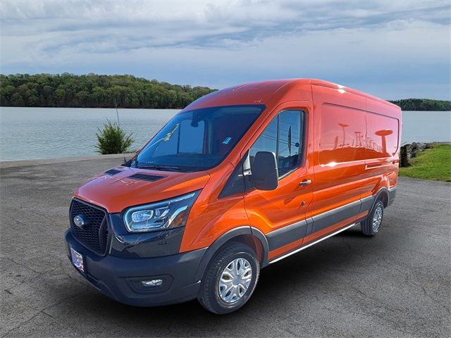 2023 Ford Transit Base