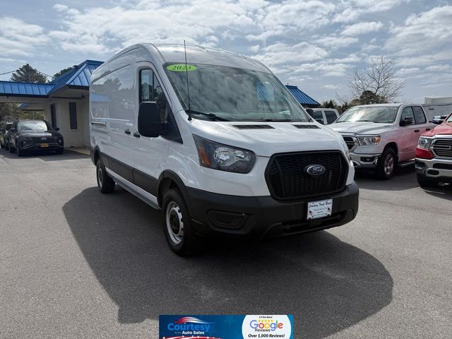 2023 Ford Transit Base