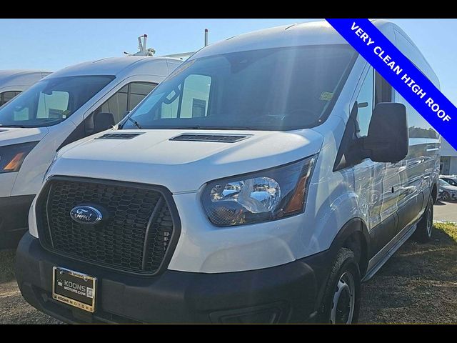 2023 Ford Transit Base