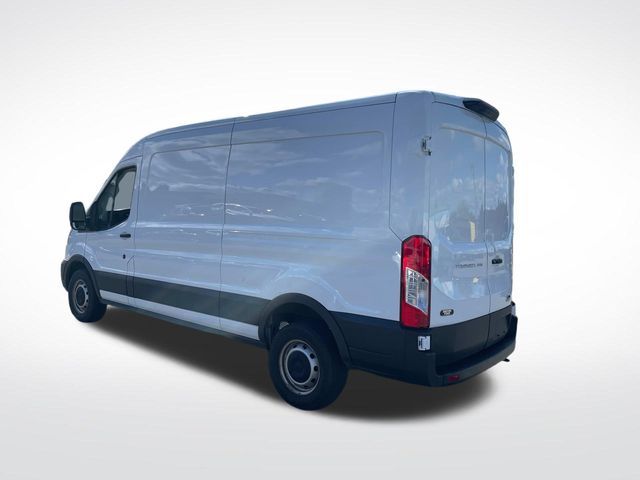 2023 Ford Transit Base