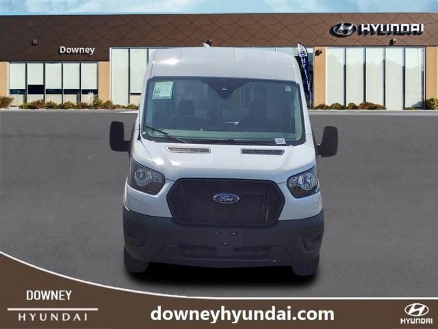 2023 Ford Transit Base