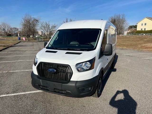 2023 Ford Transit Base