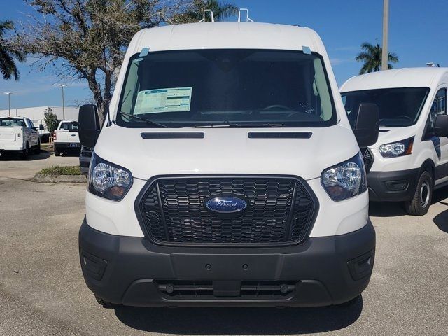 2023 Ford Transit Base