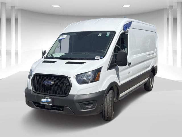 2023 Ford Transit Base