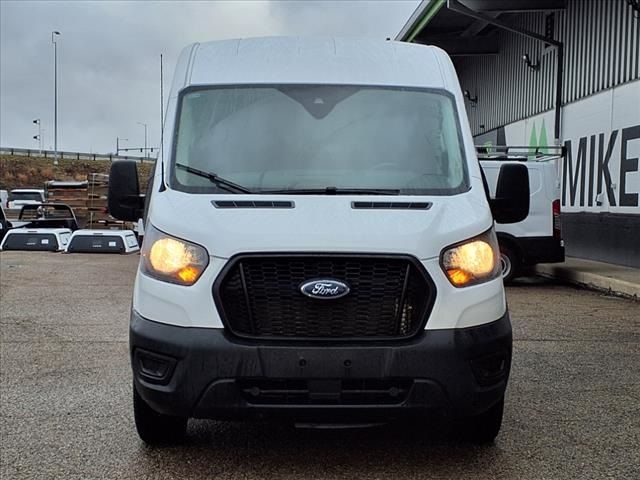 2023 Ford Transit Base