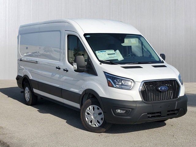 2023 Ford Transit Base