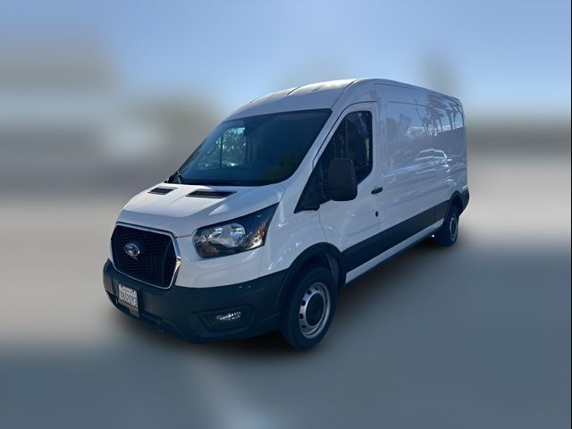 2023 Ford Transit Base