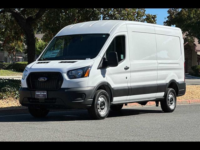 2023 Ford Transit Base